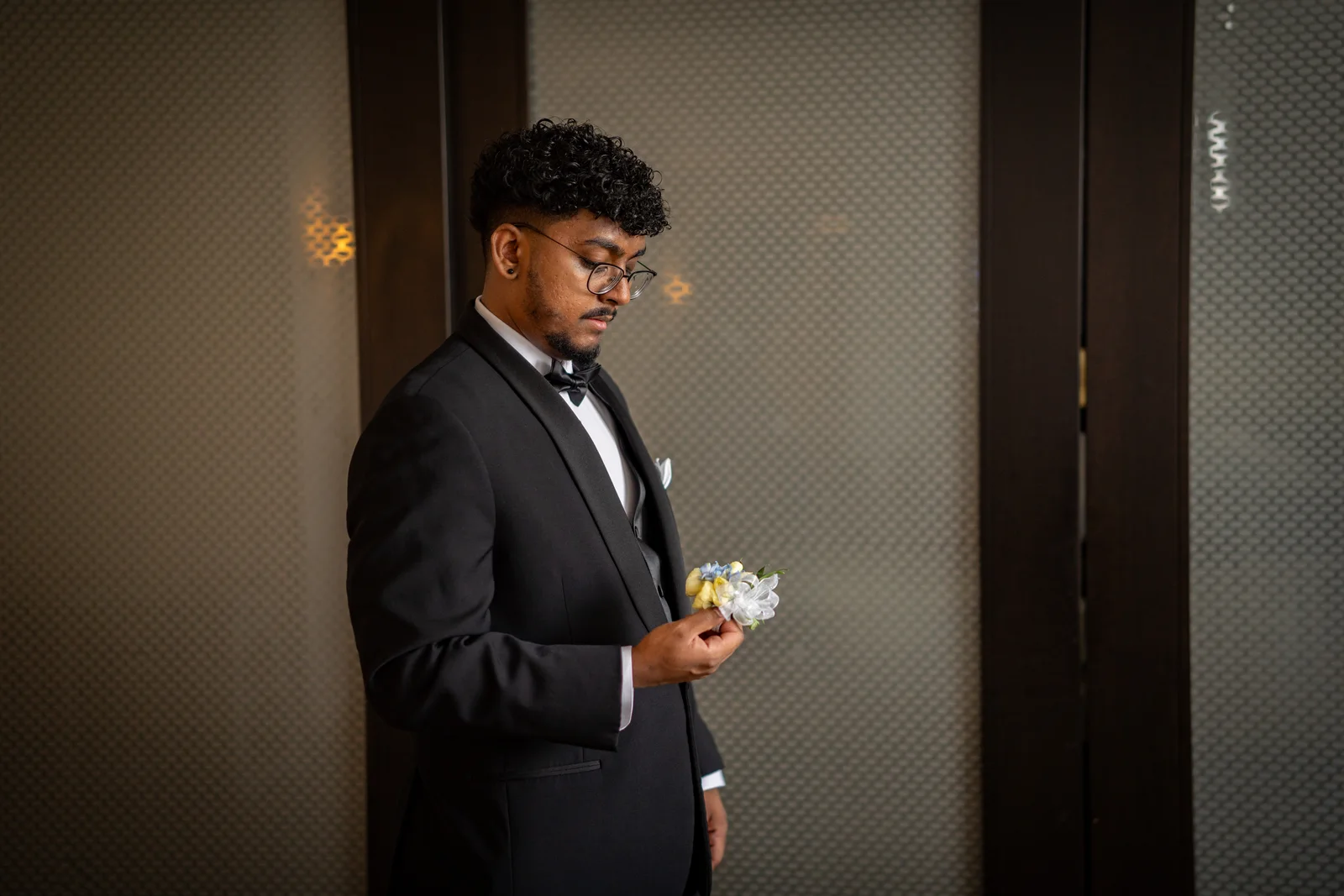 Sarika & Saran reception photographed by SA Production Media