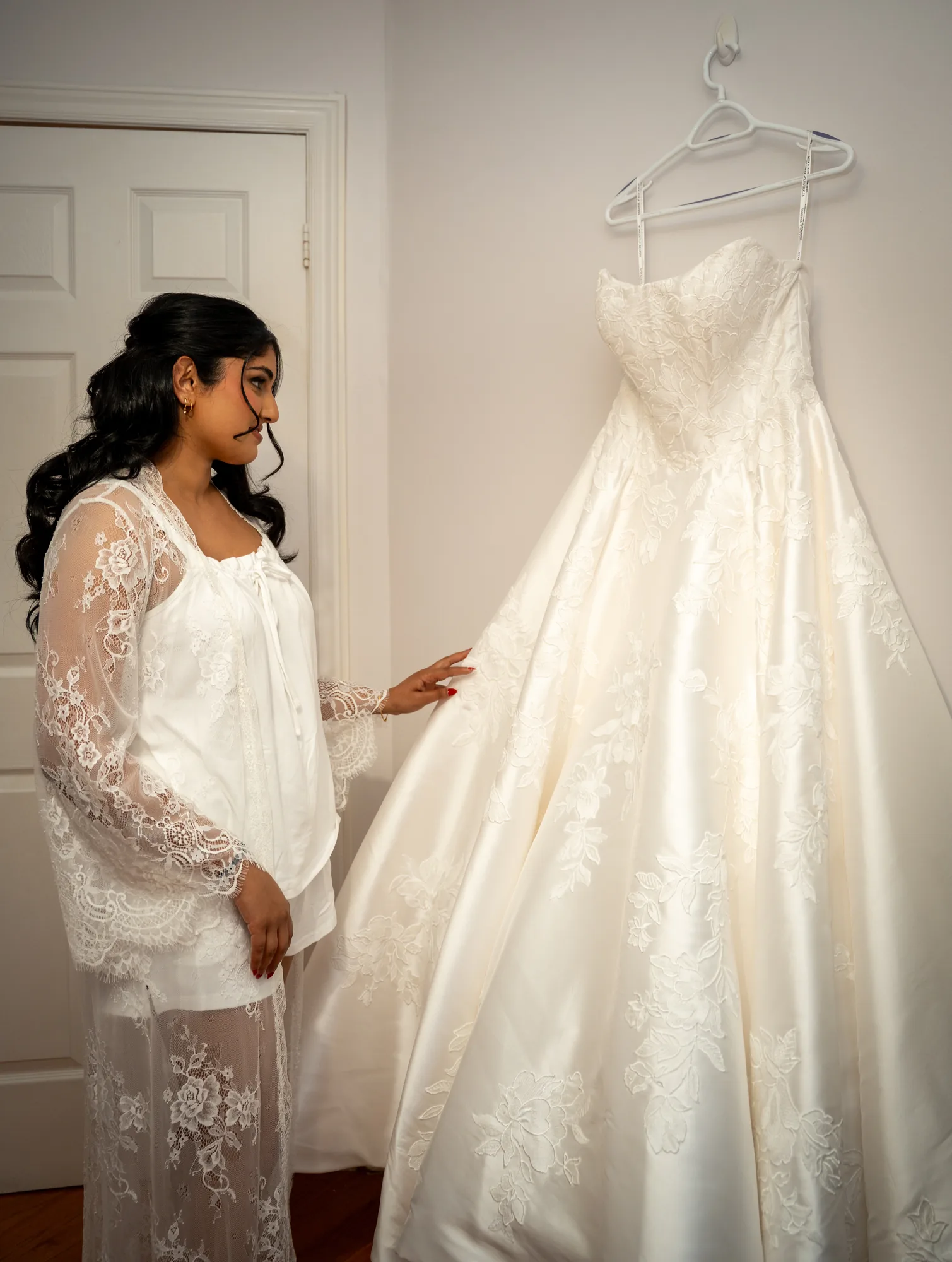 Sarika bridal preparation photographed by SA Production Media